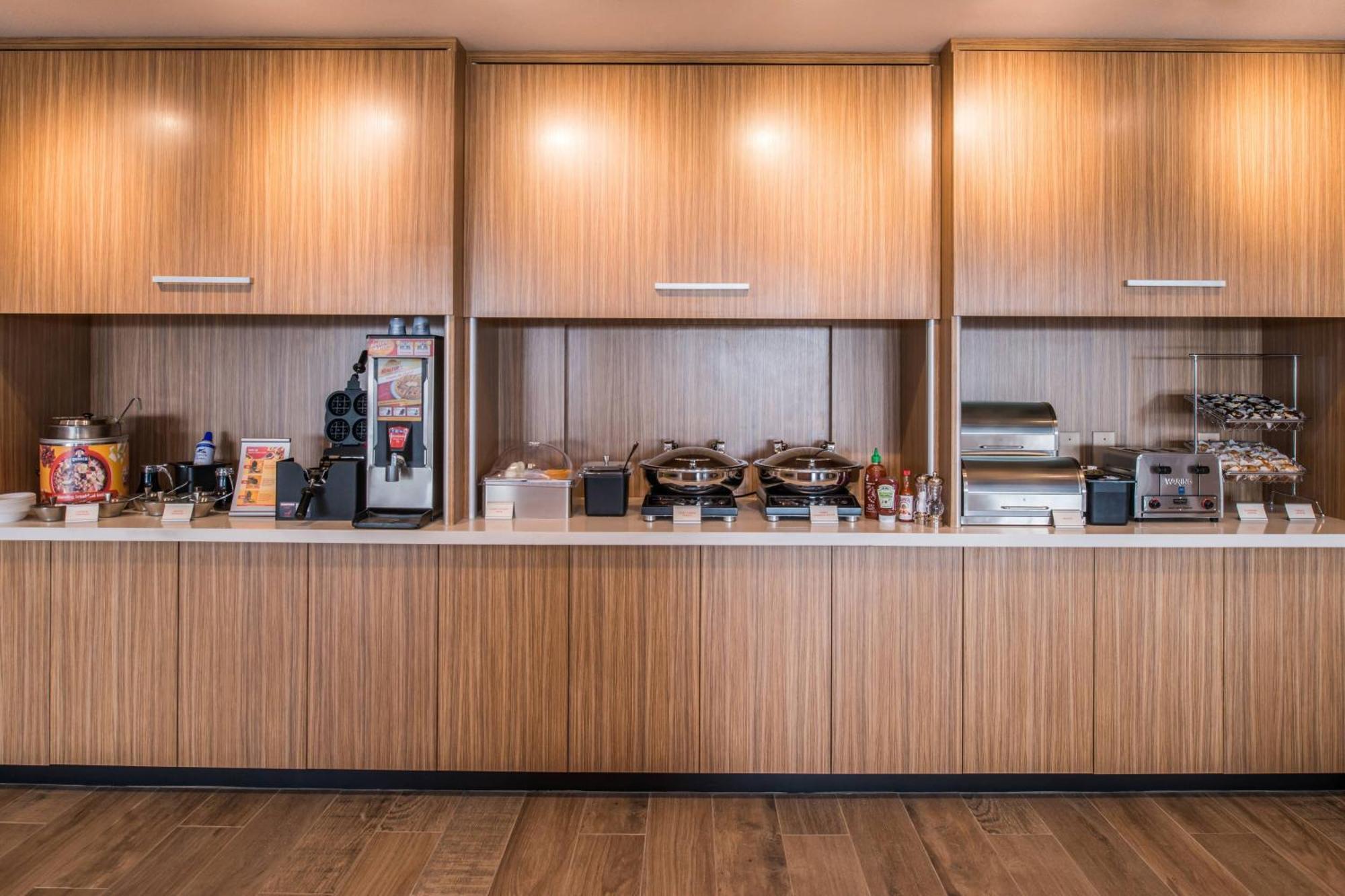 Towneplace Suites By Marriott Merced Esterno foto