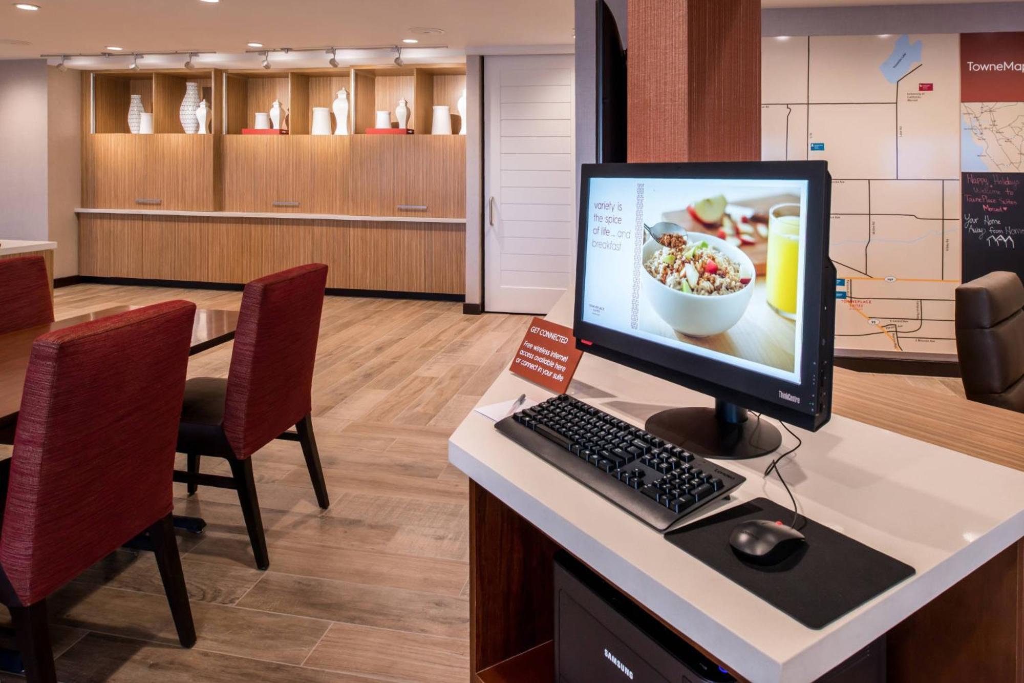 Towneplace Suites By Marriott Merced Esterno foto